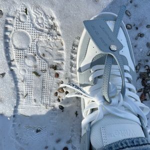 Meet your Posher, Junior